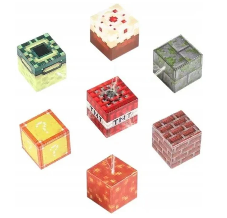 Klocki magnetyczne sześciany 3D pixele w walizce
